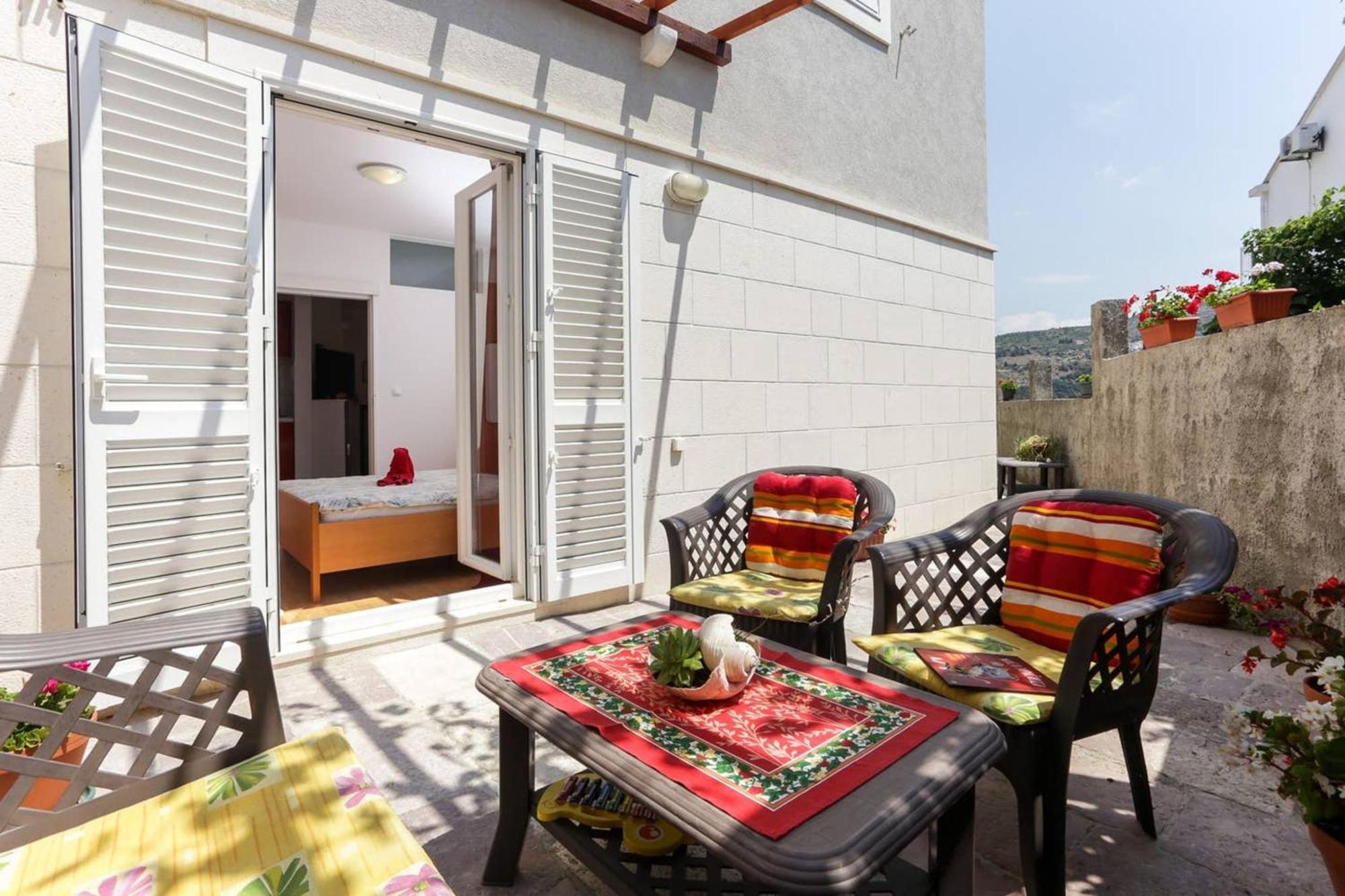 Charming In | 40 M² | Parking Included Apartment Dubrovnik